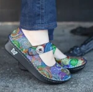 Alegria Paloma Mary Jane Shoes Bullseye Multicolor Swirl Comfort Flats Size 37
